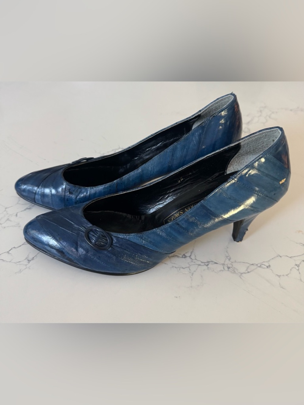 Vintage Blue Women’s Eel Skin Leather Kitten Heel Pumps